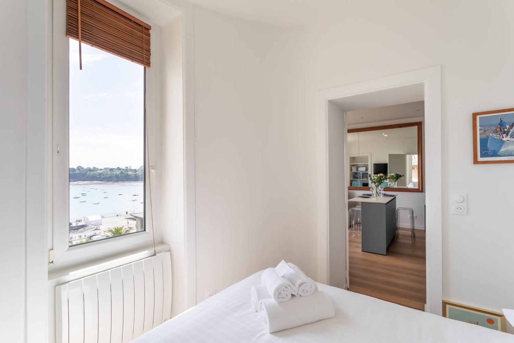 Le Beauvoir 1 - Appt Vue Mer Дінар Екстер'єр фото